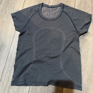 lululemon athletica Women's Swiftly Size 10 Race Length